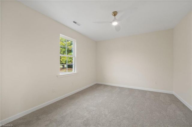 197 W Willow Street, Yadkinville, NC 27055