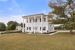 197 W Willow Street, Yadkinville, NC 27055
