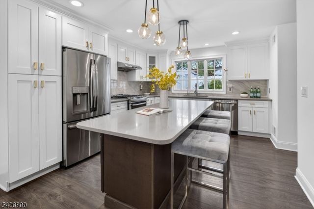 163 Myrtle Ave, Cedar Grove Twp., NJ 07009