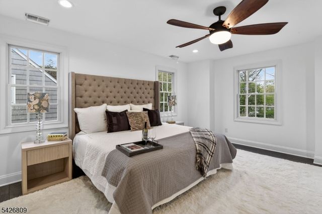 163 Myrtle Ave, Cedar Grove Twp., NJ 07009