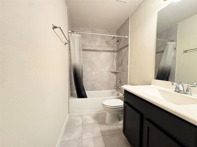 3010 Overbrook Meadow Lane, Katy, TX 77494