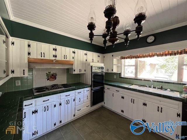 216 Iris Drive, Centre, AL 35960