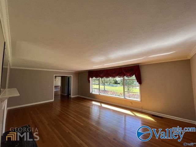 216 Iris Drive, Centre, AL 35960