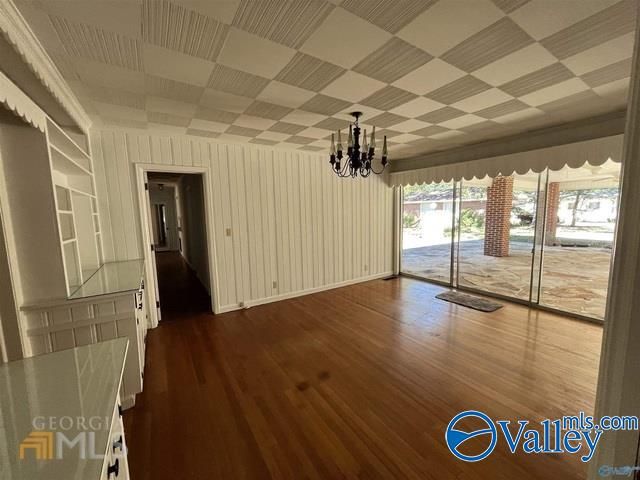 216 Iris Drive, Centre, AL 35960