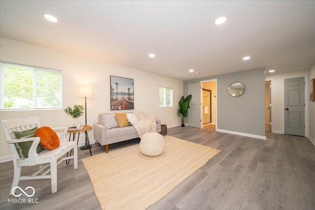 83 Ravine Court, Cicero, IN 46034