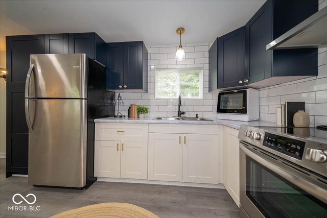 83 Ravine Court, Cicero, IN 46034