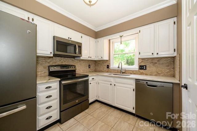 3605 Colony Crossing Drive, Charlotte, NC 28226