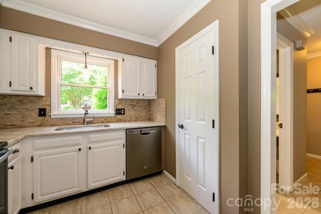 3605 Colony Crossing Drive, Charlotte, NC 28226
