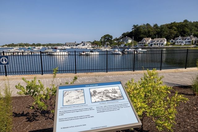 4 Margin St A, Cohasset, MA 02025