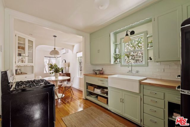 2510 Arthur Street, Los Angeles, CA 90065