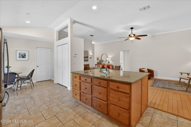 1224 BLUE EAGLE Trail, Jacksonville, FL 32225