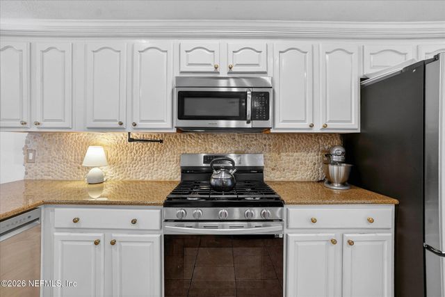 1224 BLUE EAGLE Trail, Jacksonville, FL 32225