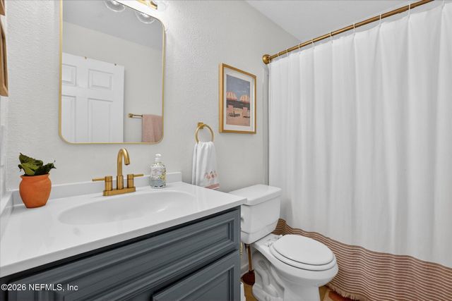 1224 BLUE EAGLE Trail, Jacksonville, FL 32225