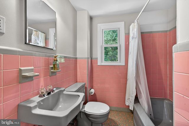 1312 MARY JANE LN, West Chester, PA 19380