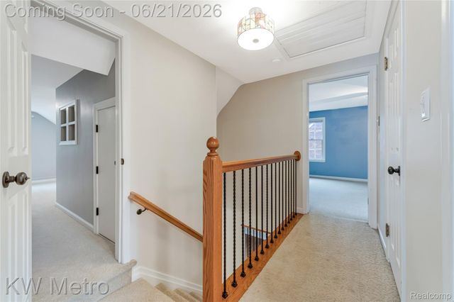 2120 VINSETTA Boulevard, Royal Oak, MI 48073