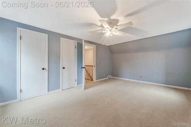 2120 VINSETTA Boulevard, Royal Oak, MI 48073