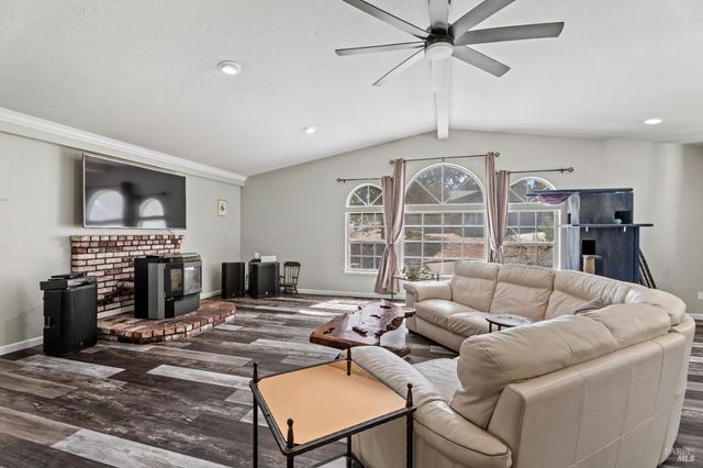 17319 Meadow View Dr, Hidden Valley Lake, CA 95467