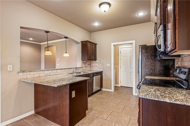 3037 N Azure Avenue, Fayetteville, AR 72704