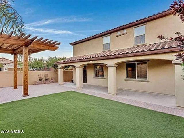 7538 W REDBIRD Road, Peoria, AZ 85383