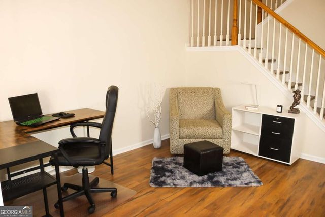 2502 Laurel Circle NW, Atlanta, GA 30311