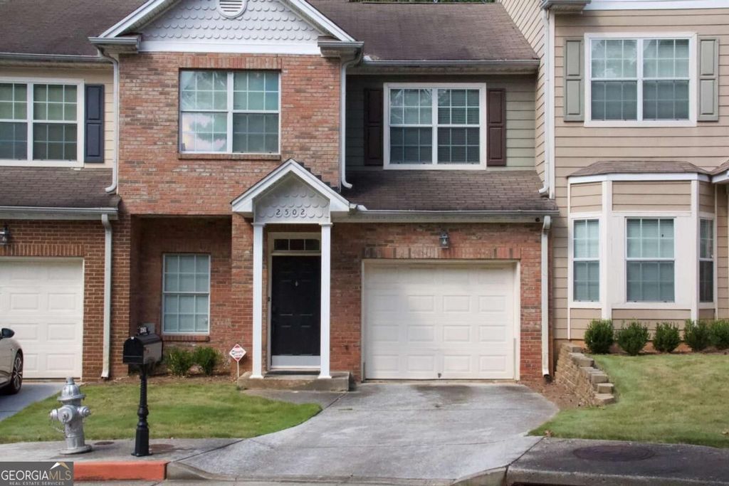 2502 Laurel Circle NW, Atlanta, GA 30311