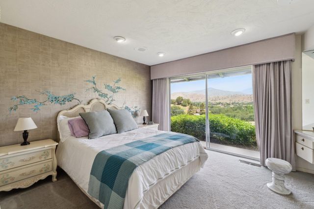 33295 Globe Dr Drive, Springville, CA 93265