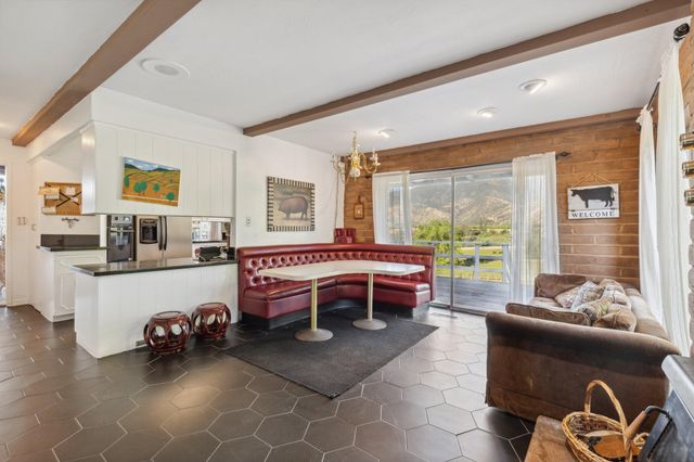 33295 Globe Dr Drive, Springville, CA 93265