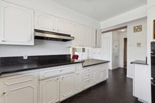 33295 Globe Dr Drive, Springville, CA 93265