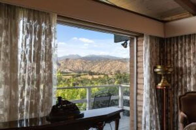 33295 Globe Dr Drive, Springville, CA 93265