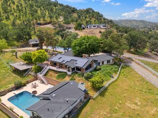 33295 Globe Dr Drive, Springville, CA 93265