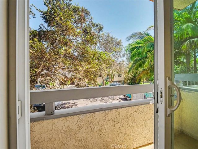 11733 Avon, Los Angeles, CA 90066