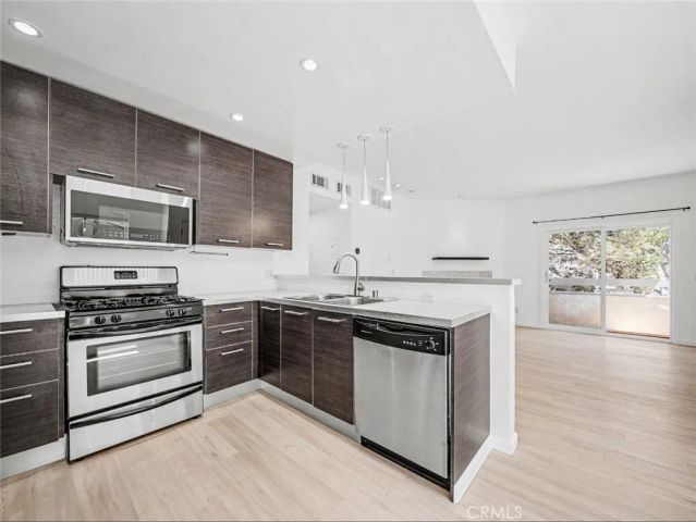 11733 Avon, Los Angeles, CA 90066