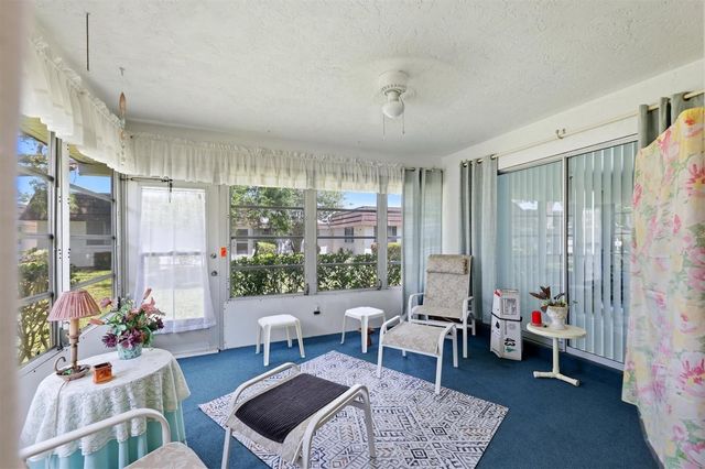 1505 LAKESIDE WAY 153, Sarasota, FL 34232