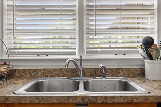 895 Lane Allen Road, Lexington, KY 40504