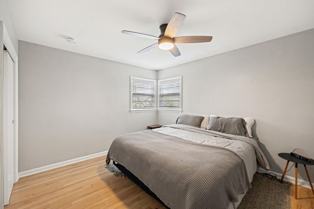 895 Lane Allen Road, Lexington, KY 40504