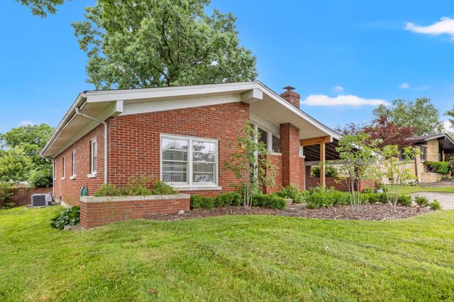 895 Lane Allen Road, Lexington, KY 40504