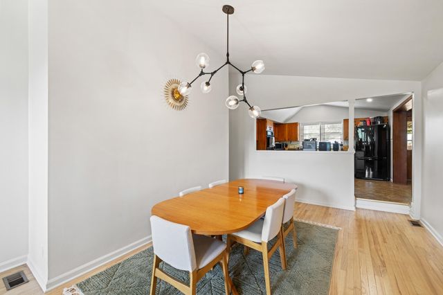 895 Lane Allen Road, Lexington, KY 40504