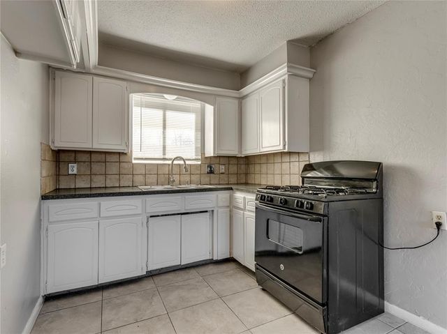 207 Stanton Drive, Norman, OK 73071