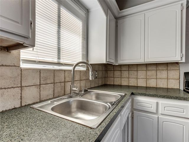 207 Stanton Drive, Norman, OK 73071