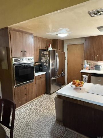 1854 Grove Road, El Cajon, CA 92020