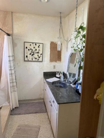 1854 Grove Road, El Cajon, CA 92020