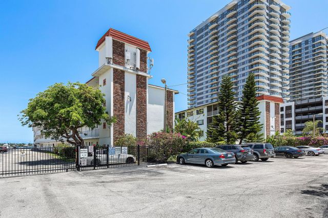 4500 N Flagler Drive C17, West Palm Beach, FL 33407