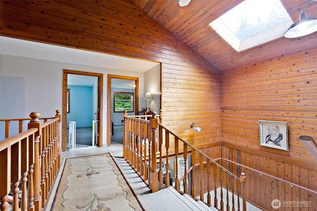 102 300th Street NW, Stanwood, WA 98292