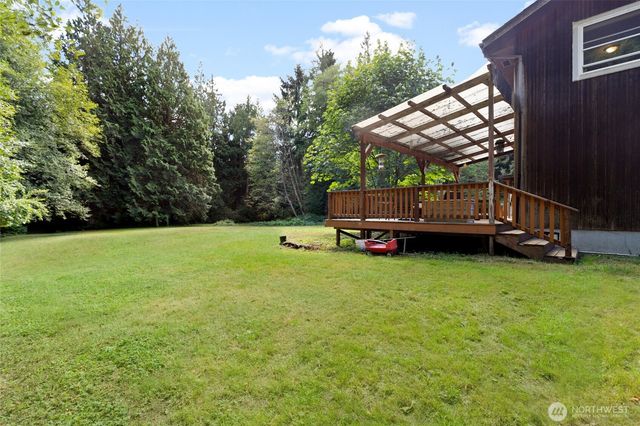 102 300th Street NW, Stanwood, WA 98292