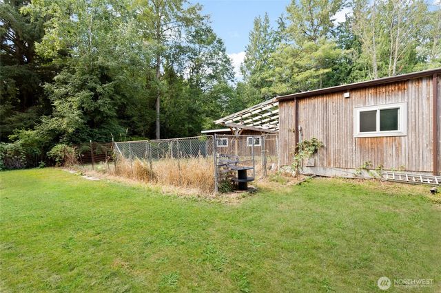 102 300th Street NW, Stanwood, WA 98292