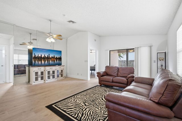 8300 SW 41ST Street, Davie, FL 33328