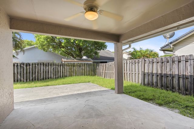 8300 SW 41ST Street, Davie, FL 33328