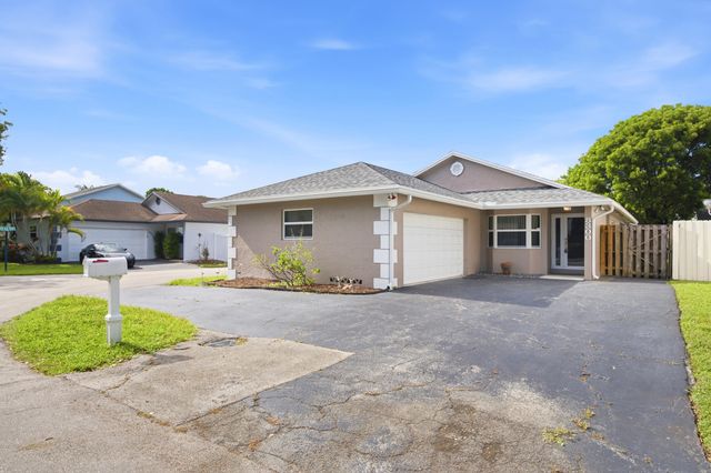 8300 SW 41ST Street, Davie, FL 33328