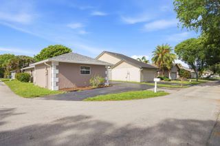 8300 SW 41ST Street, Davie, FL 33328