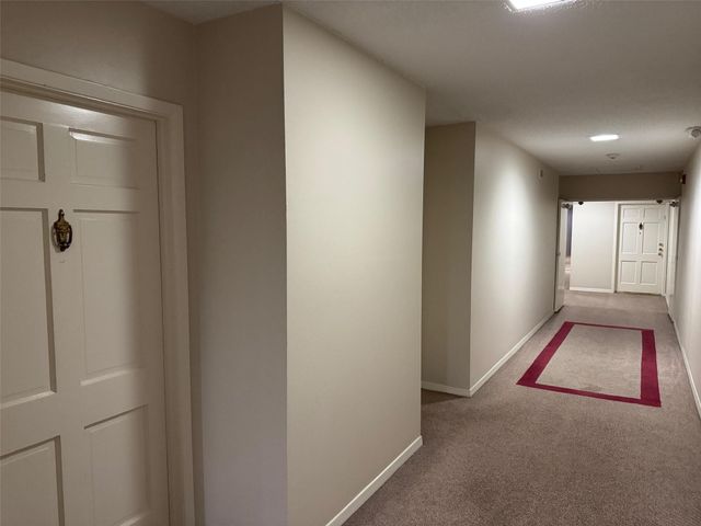 2700 Bellefontaine Street A24, Houston, TX 77025